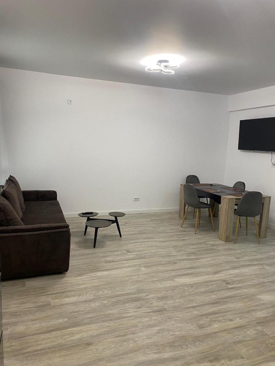 Apartament Satina Krajowa Zewnętrze zdjęcie